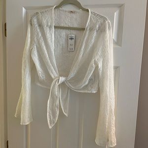 NWT Hollister lacy shrug